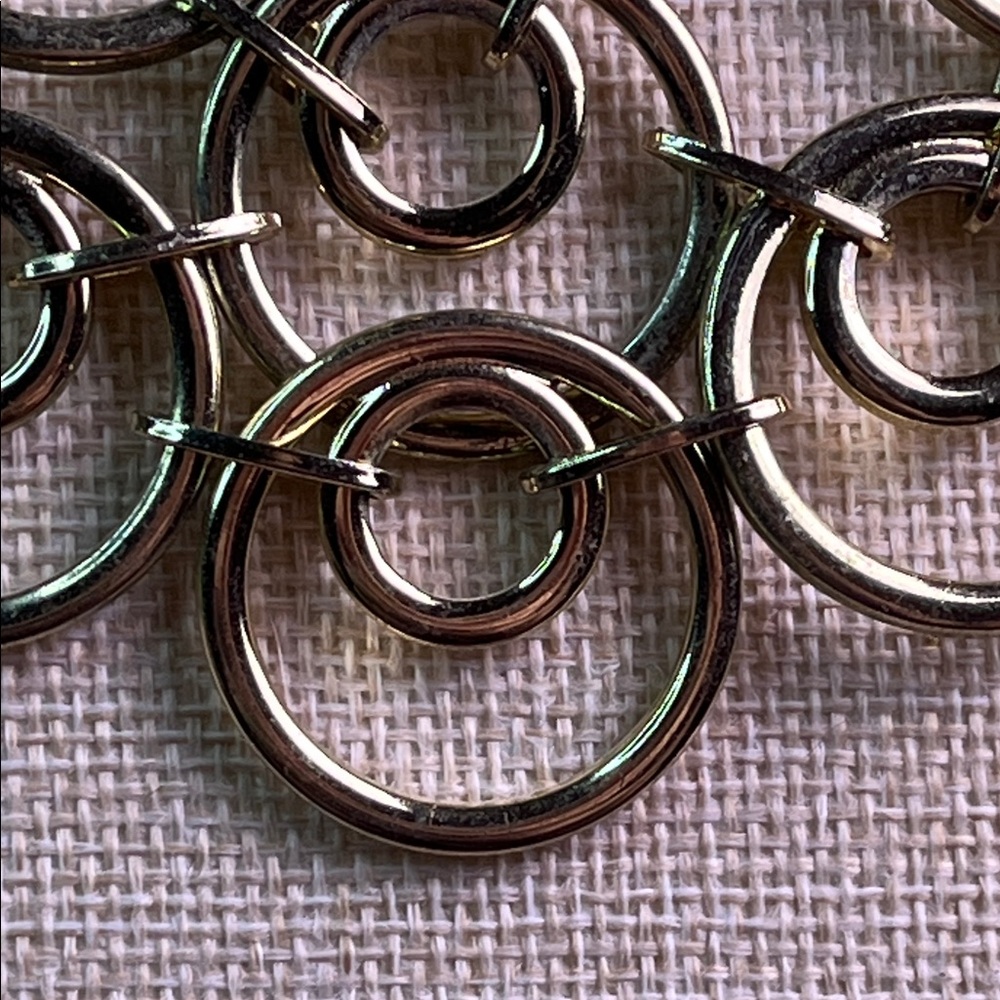 Circle Gold Linked Statement Necklace - image 4